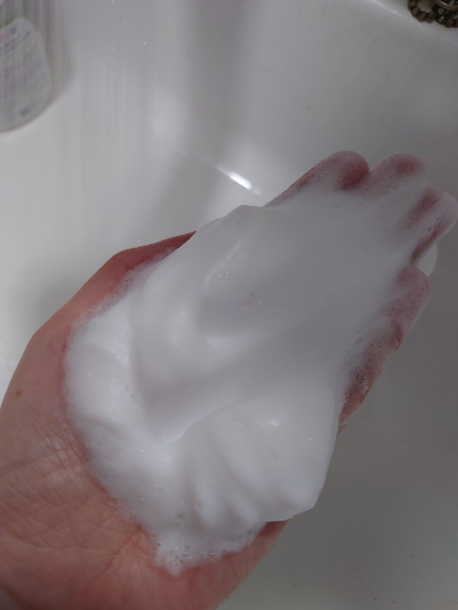 ビオレ ザフェイス 泡洗顔料 モイスト 本体(200ml)/ビオレ/泡洗顔を使ったクチコミ（3枚目）