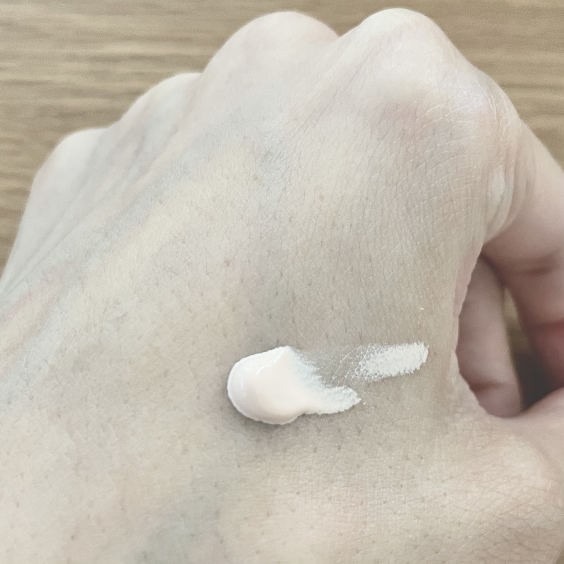 ブリーズフィット トーンアップ サンベース/BROOKESIA/日焼け止めクリームを使ったクチコミ（2枚目）