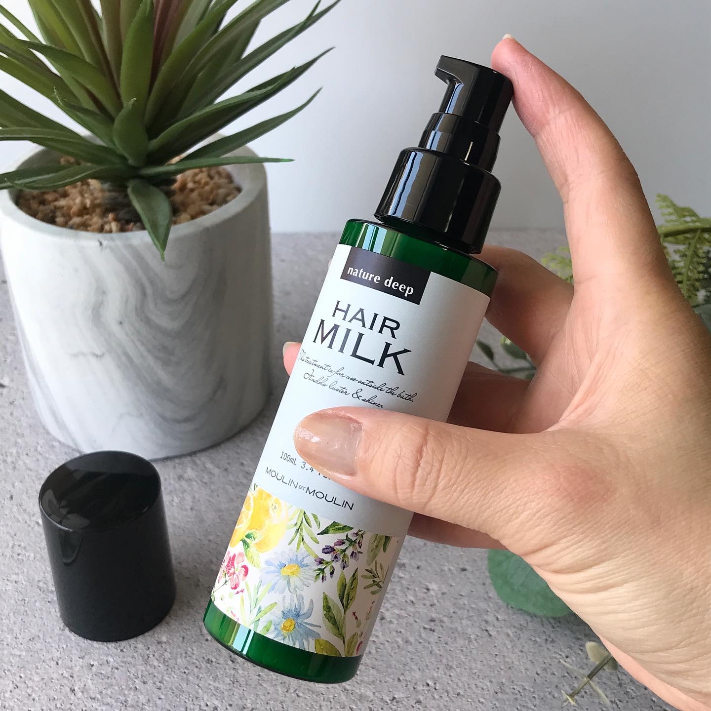 ツヤ髪ミルク/ネイチャーディープ /ヘアミルクを使ったクチコミ（2枚目）