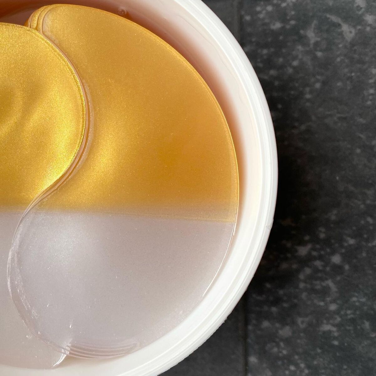 sui on LIPS 「\目元のハリきにならない?/年々目元のケアって大事だなーって思..」(6枚目)