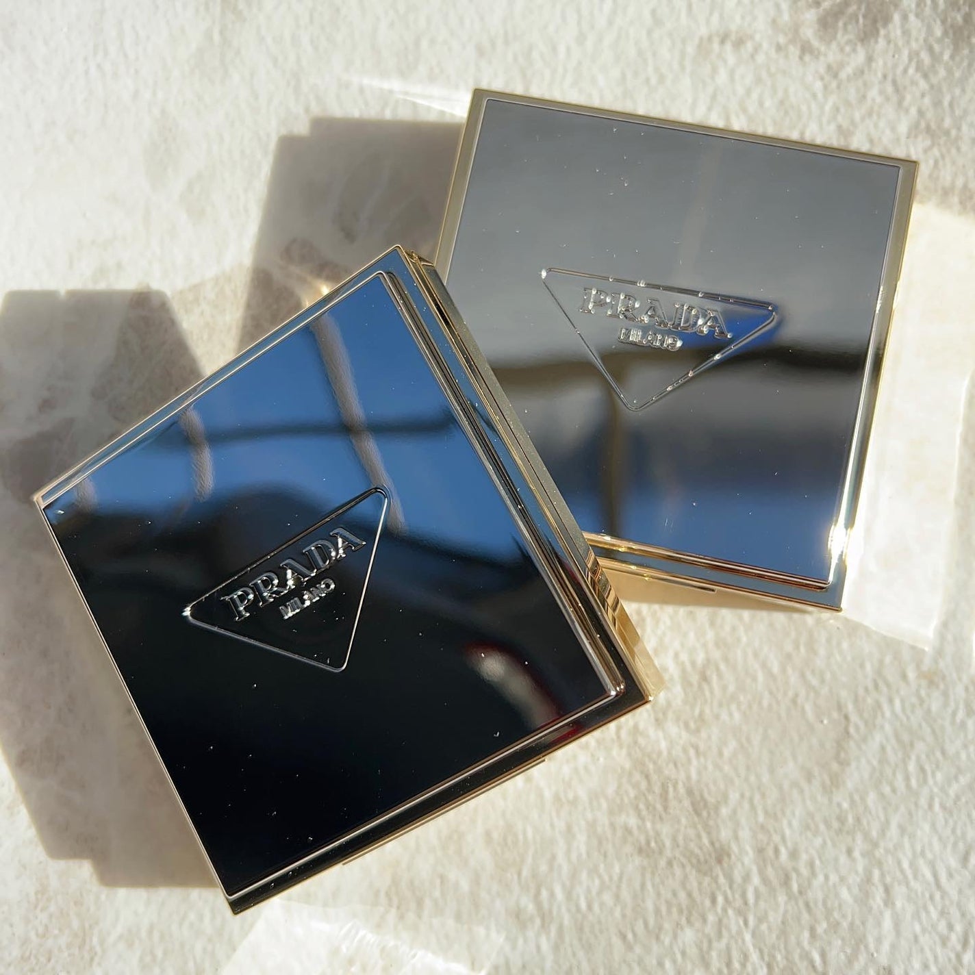 ダイメンションズ マルチエフェクト アイシャドウ/PRADA BEAUTY/アイシャドウパレットを使ったクチコミ(2枚目)