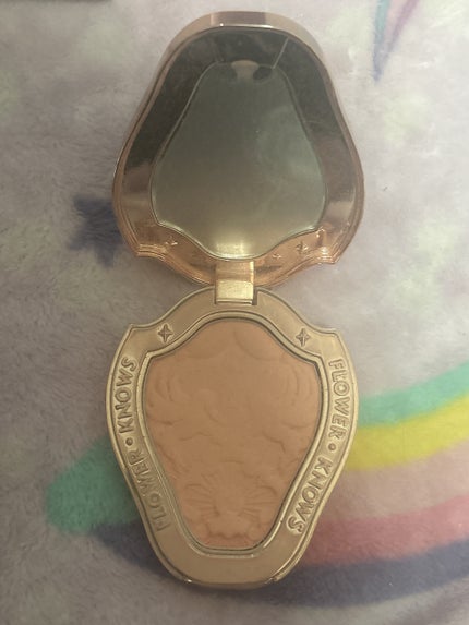 クリスタルユニコーンシリーズ チークブラッシュ 04 ハニーレモネード/FlowerKnows/パウダーチークの画像