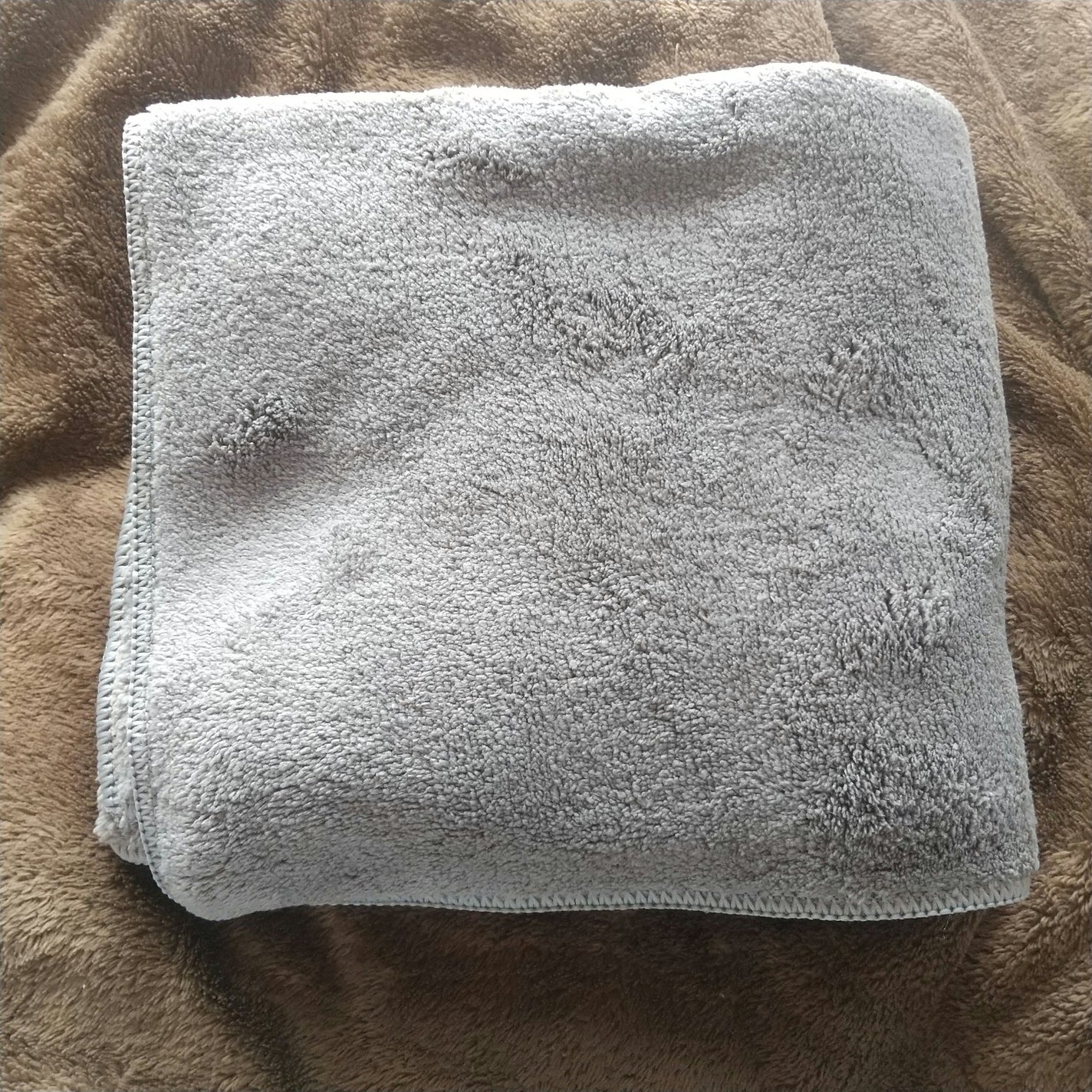 ヘアドライマイクロファイバータオル/ハホニコハッピーライフ/ヘアケアグッズを使ったクチコミ(3枚目)