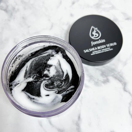 ソルシアボディスクラブ/fonskin/ボディスクラブを使ったクチコミ(2枚目)