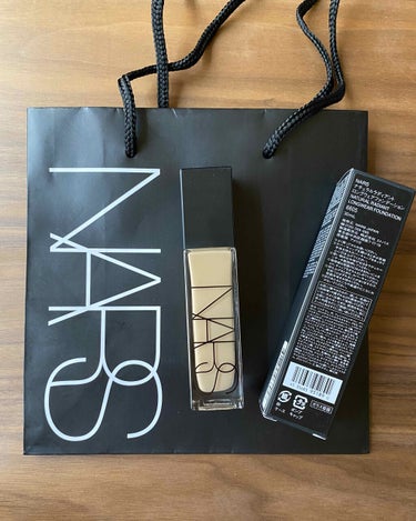 ナチュラルラディアント ロングウェアファンデーション 6605 DEAUVILLE/NARS/リキッドファンデーションを使ったクチコミ（2枚目）