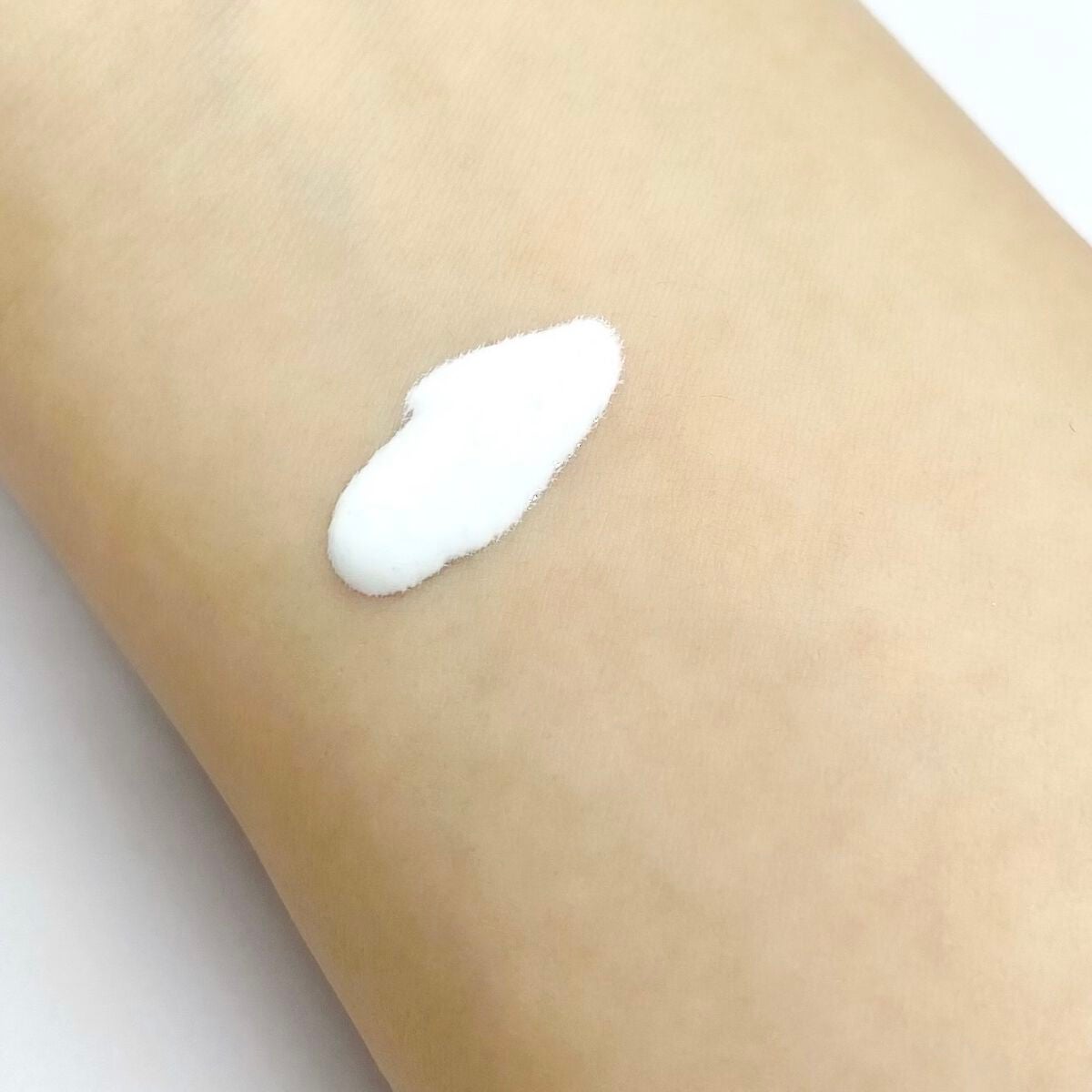 UVウルトラフィットベースEX/CEZANNE/化粧下地を使ったクチコミ(3枚目)