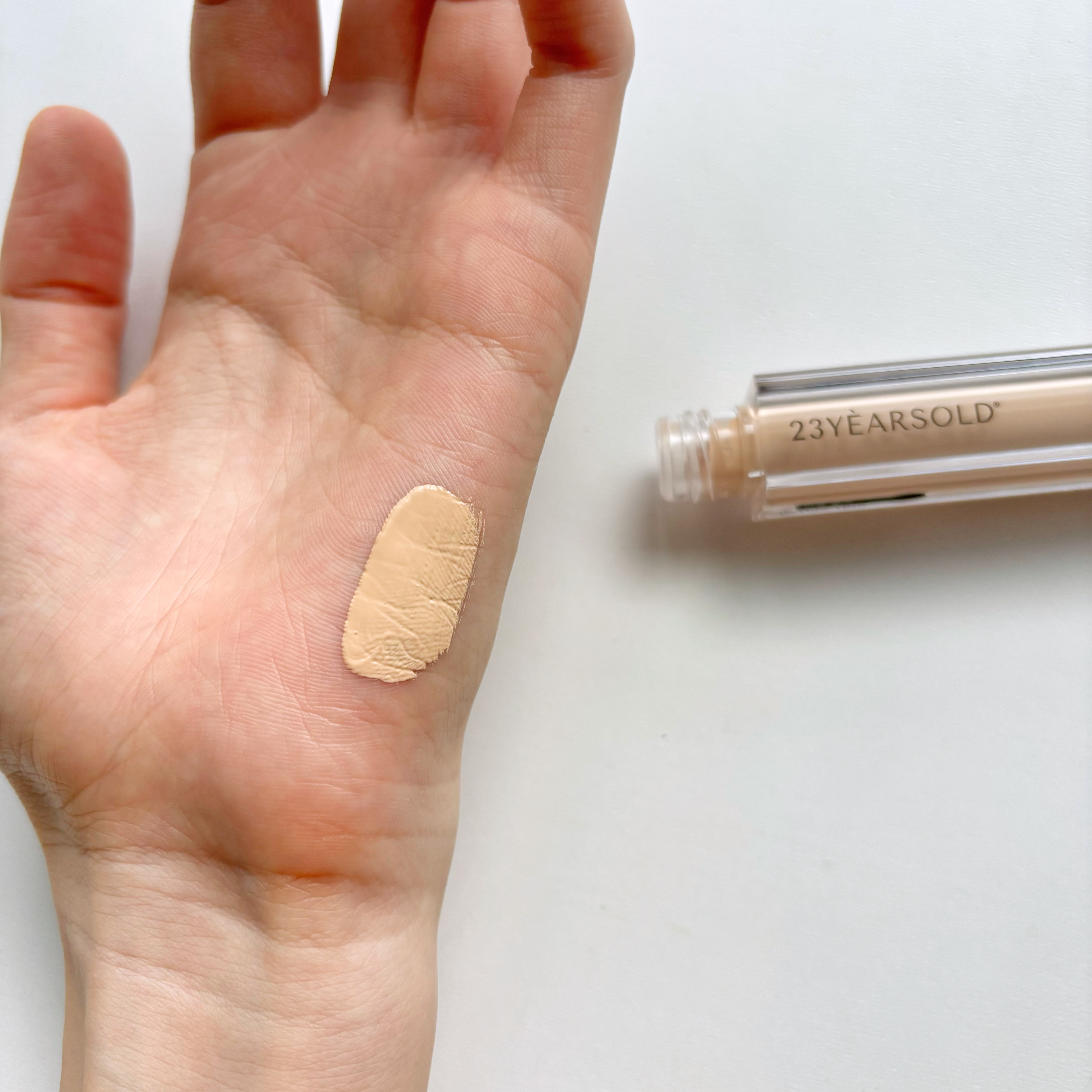 ダーマシンコンシーラー/23years old/リキッドコンシーラーを使ったクチコミ（3枚目）