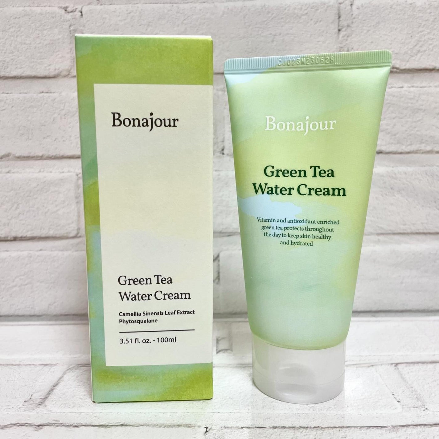 グリーンティーウォーターボム/Bonajour/フェイスクリームを使ったクチコミ(1枚目)