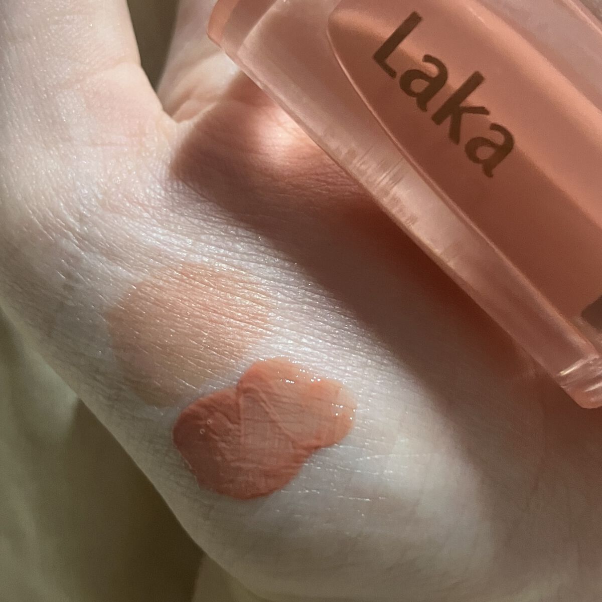 ジェリーイングヌードグロス/Laka/リップグロスを使ったクチコミ（2枚目）