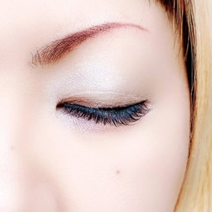 【旧】ディオールショウ サンク クルール (スプリング コレクション 2024 限定品)/Dior/アイシャドウを使ったクチコミ(4枚目)