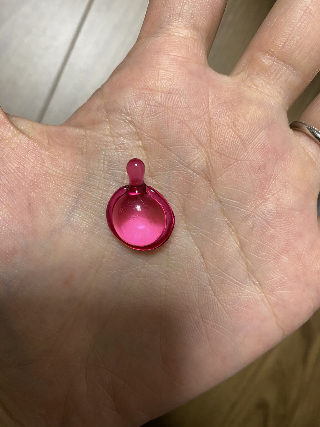 ヘアーオイル【ニュートリカラー】/ellips/ヘアオイルを使ったクチコミ（2枚目）