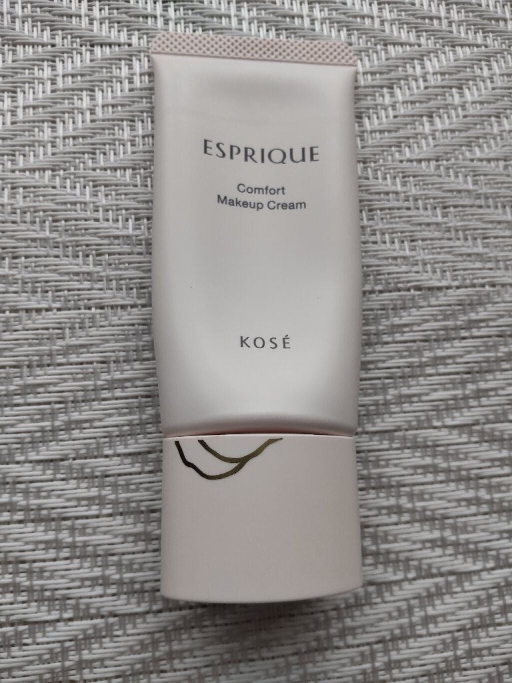 アクアリースキンウェア/ESPRIQUE/クッションファンデーションを使ったクチコミ(2枚目)