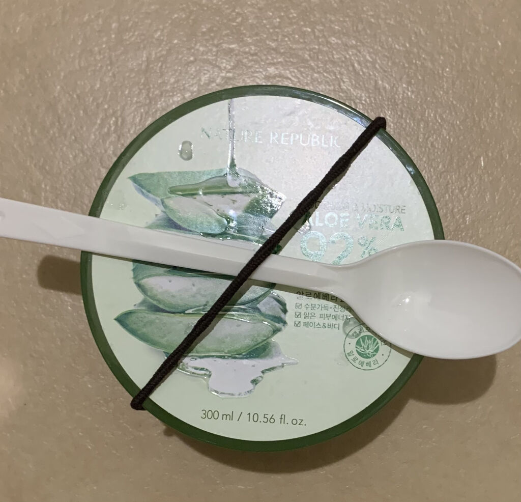 マイルド＆モイスチャーアロエジェル/ネイチャーリパブリック/ボディローションを使ったクチコミ（3枚目）