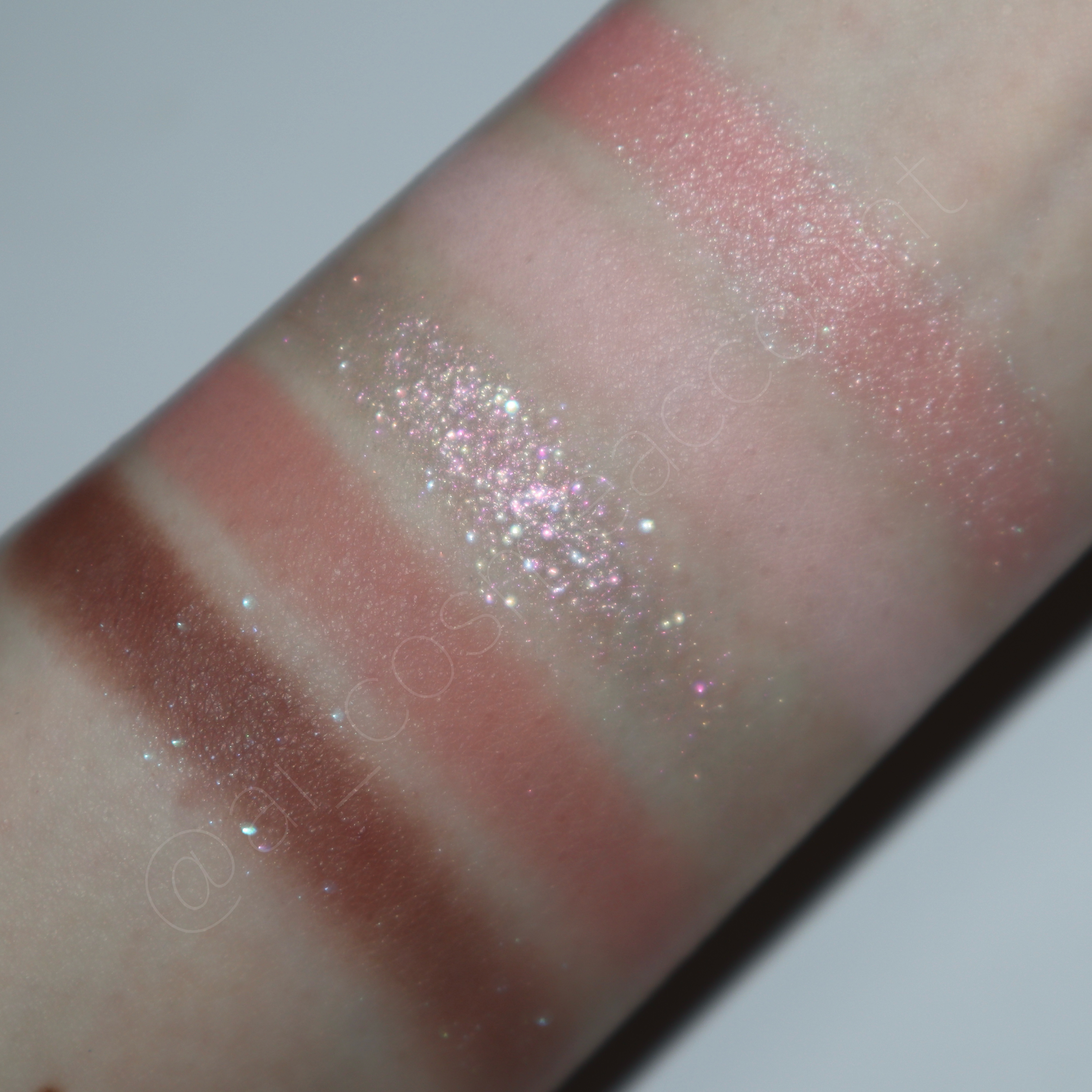 オールラウンドアイパレット/hince/マルチパレットを使ったクチコミ（3枚目）