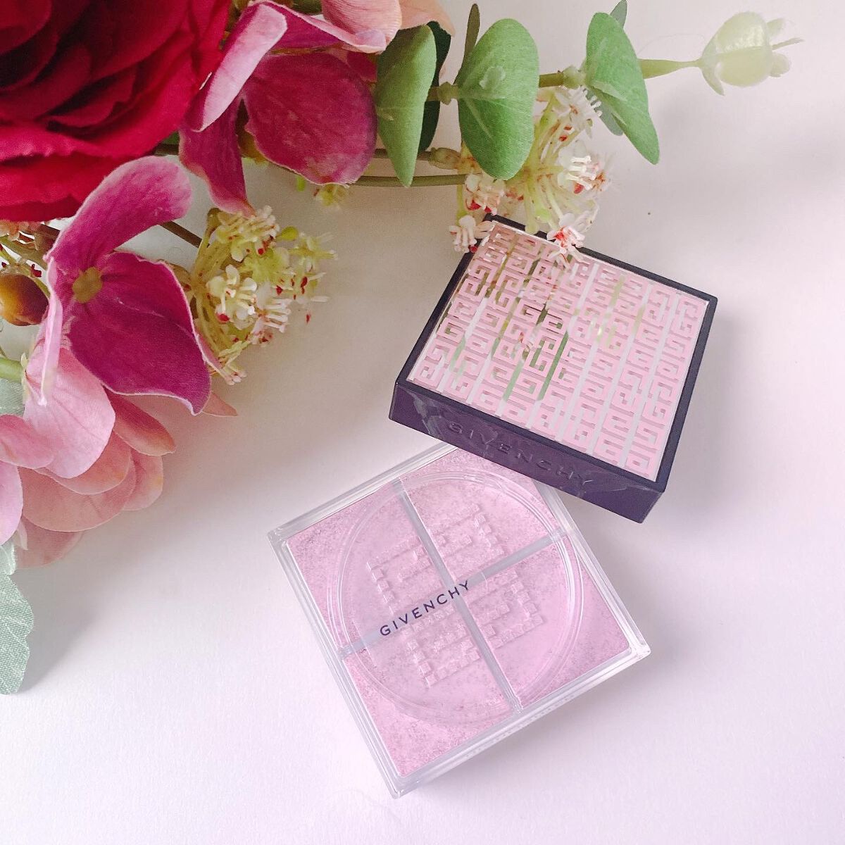 プリズム・リーブル・ハイライター（フォール コレクション 2022）/GIVENCHY/パウダーハイライトを使ったクチコミ（2枚目）