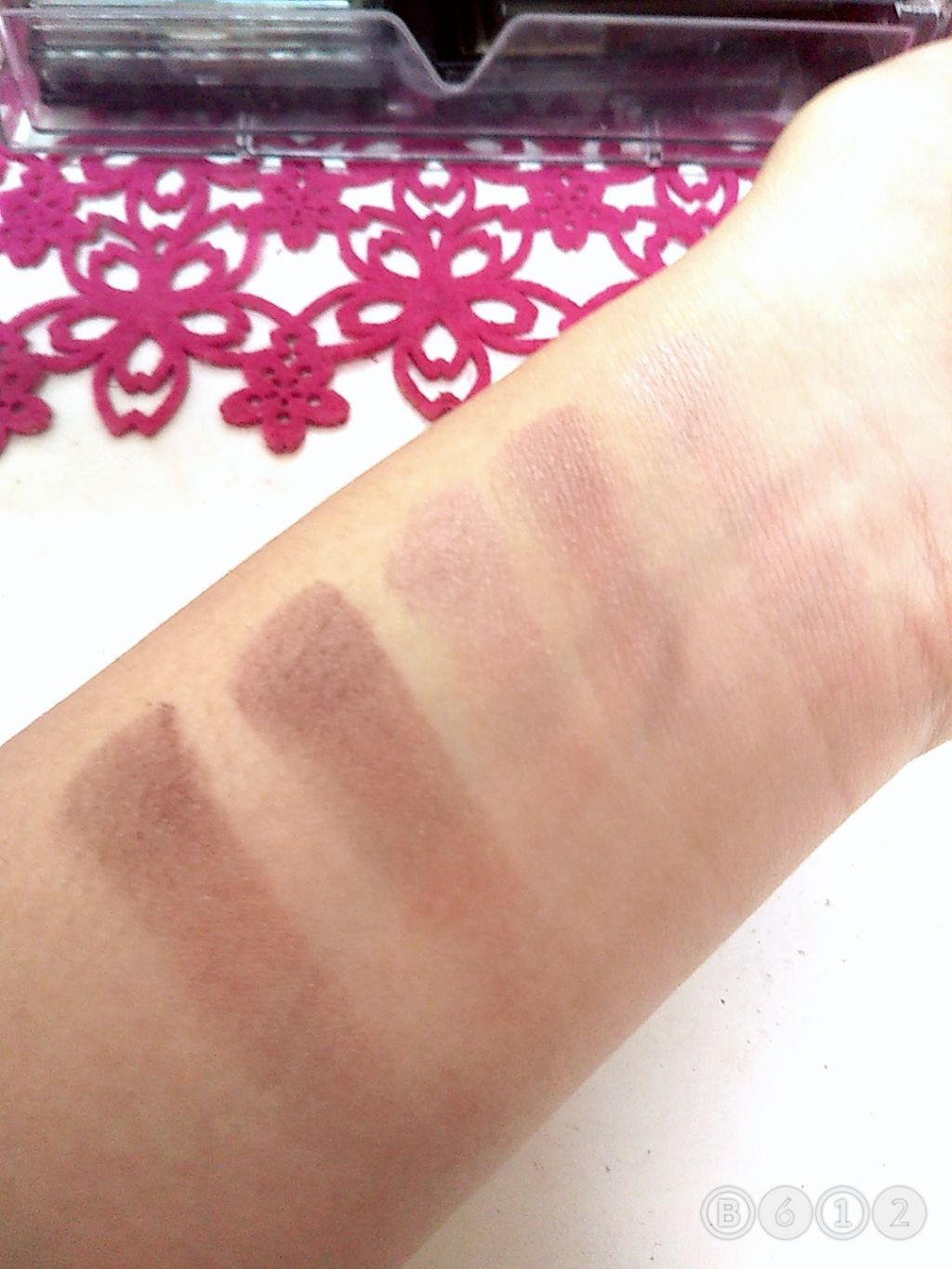 パーフェクトマルチアイズ/キャンメイク/アイシャドウパレットを使ったクチコミ(2枚目)