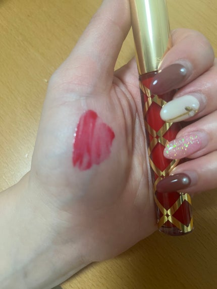 ピュア カラー エンヴィ キッサブル リップ シャイン/ESTEE LAUDER/リップグロスを使ったクチコミ(3枚目)