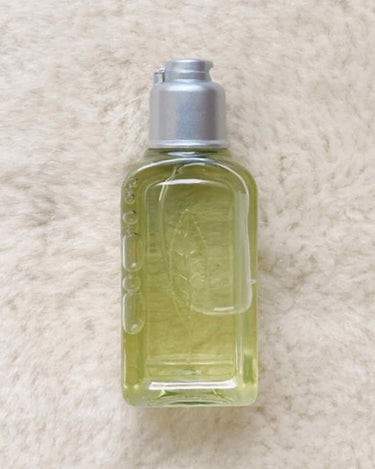  ヴァーベナ シャワージェル 250ml/L'OCCITANE/ボディソープを使ったクチコミ（2枚目）