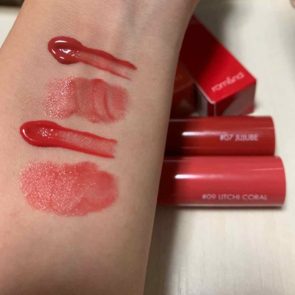 ジューシーラスティングティント/rom&nd/リップティントを使ったクチコミ（3枚目）