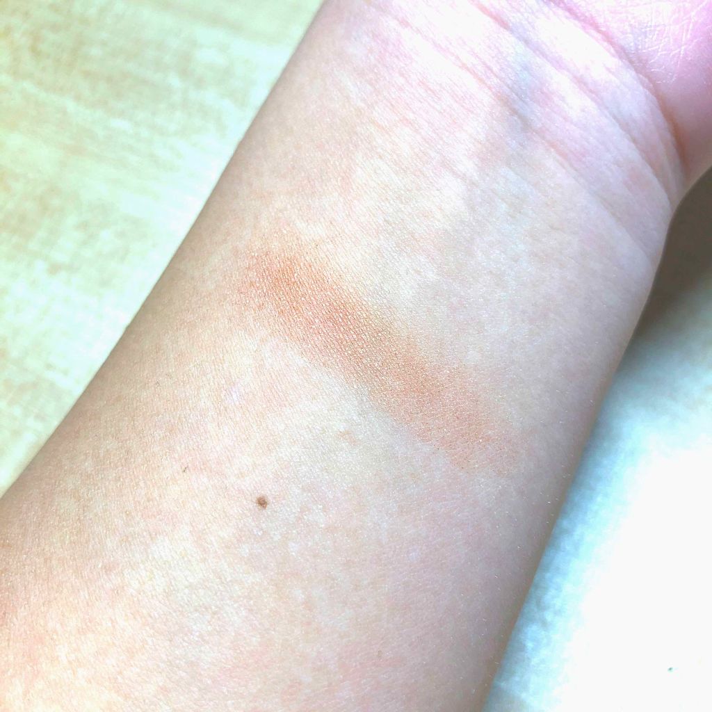 シャドーカスタマイズ/MAJOLICA MAJORCA/単色アイシャドウを使ったクチコミ(2枚目)