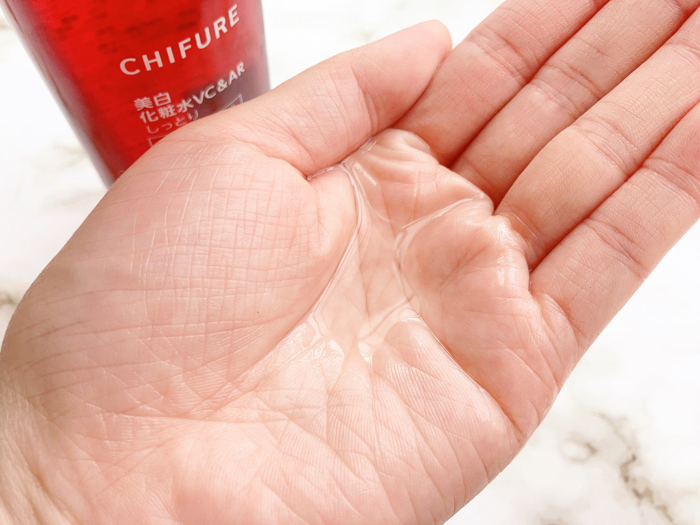 美白化粧水 VC&AR しっとりタイプ/ちふれ/化粧水を使ったクチコミ(4枚目)