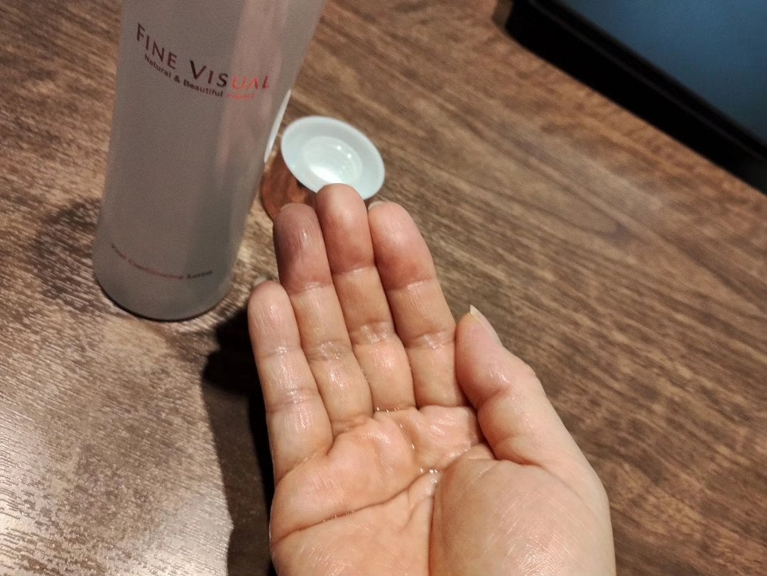 mcgroupakiko on LIPS 「毎日、沢山の化粧水が発売されていますがロングセラーになるものに..」(3枚目)