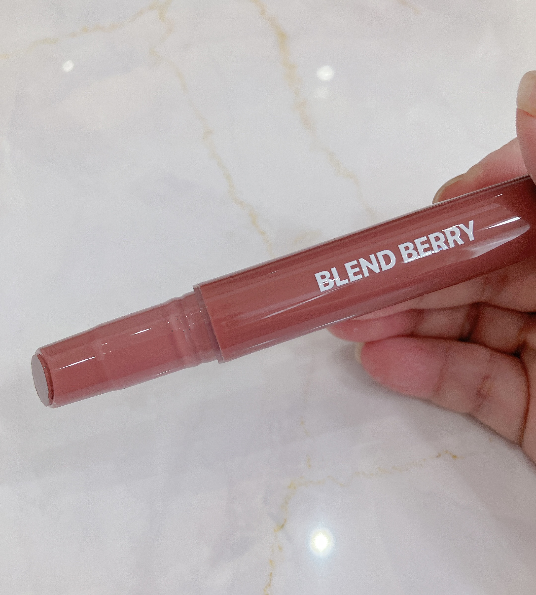 ブレンドベリー リップバルーン 012 酔い心地モーヴブラウン/BLEND BERRY/口紅を使ったクチコミ（2枚目）