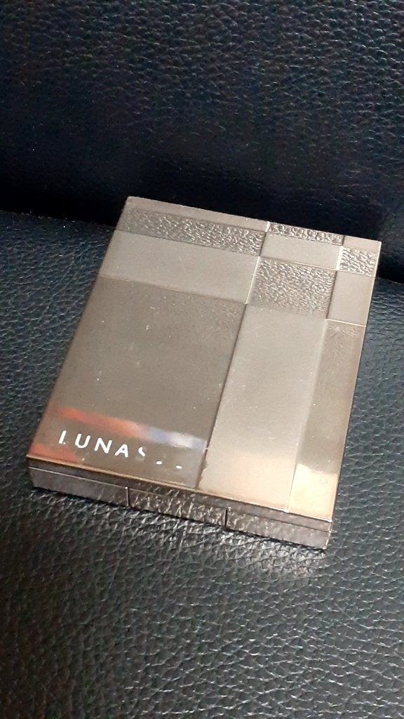 スキンモデリングアイズ/LUNASOL/アイシャドウパレットを使ったクチコミ(3枚目)