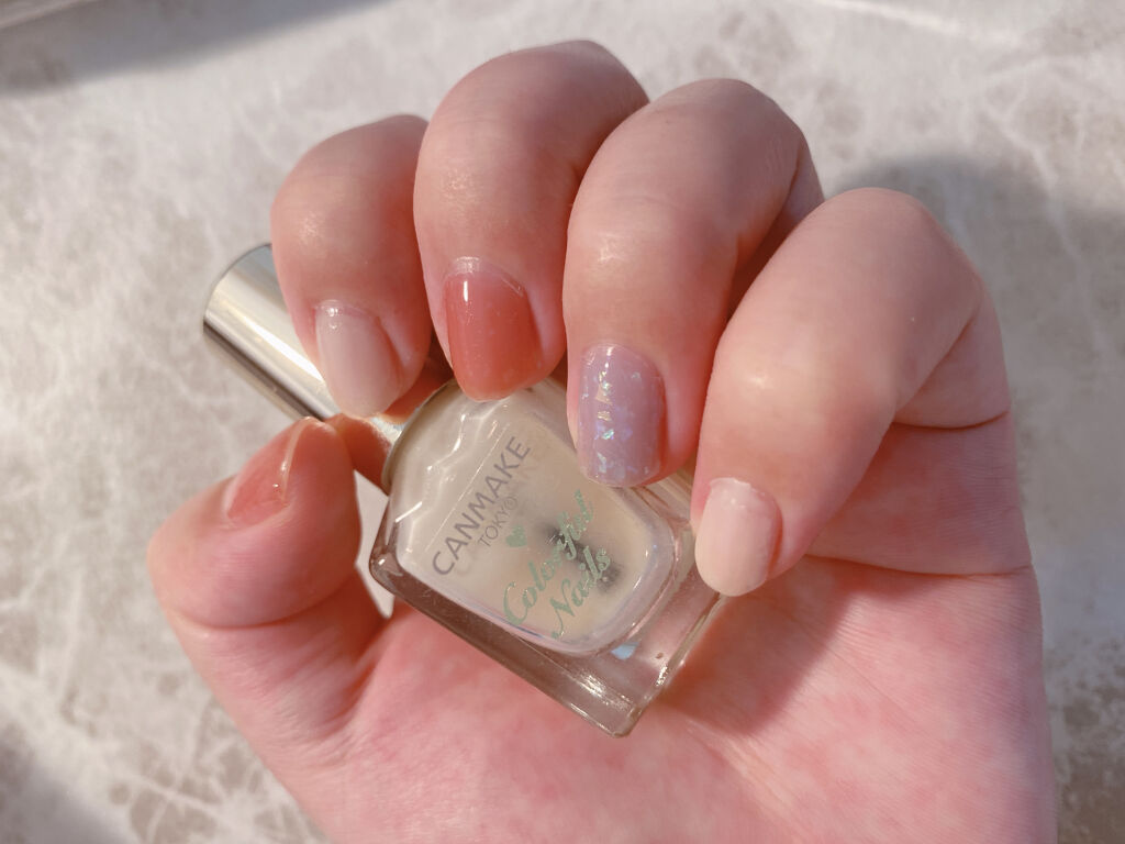 カラフルネイルズ/キャンメイク/マニキュアを使ったクチコミ（2枚目）