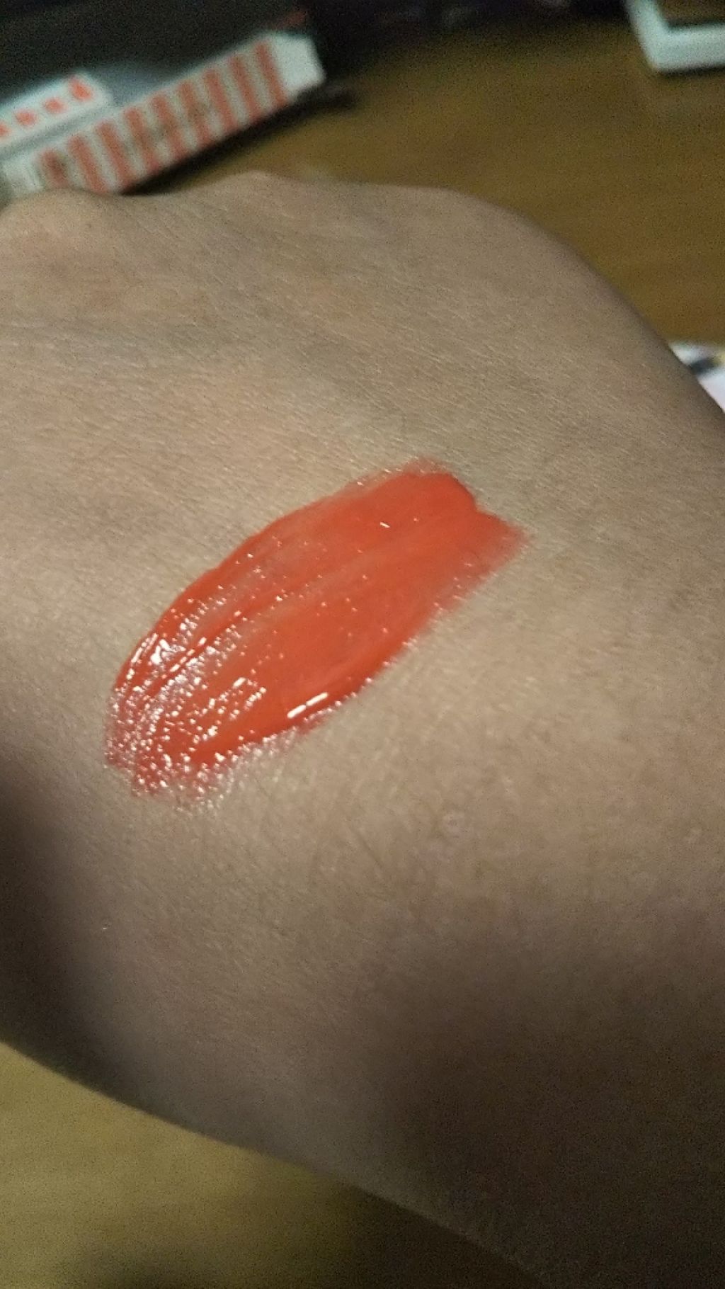 ハートウィンドウリップティントオイルタイプ 03 ブロッサムオイル/VAVI MELLO/リップグロスを使ったクチコミ（2枚目）