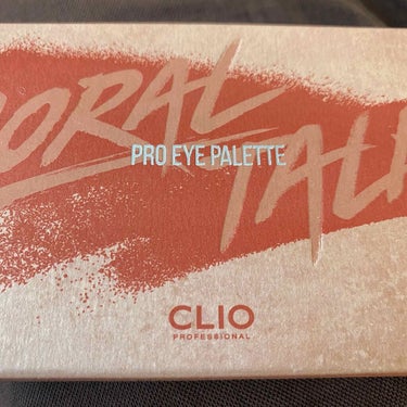 CLIO 
PRO EYE PALETTE #3

捨て色ないです(๑¯ω¯๑)
画像薄くしかつけてないんですが、重ね塗りしたらもっとしっかり発色します。
ピンク系、コーラル系、ブラウン系、ワイン系のメ