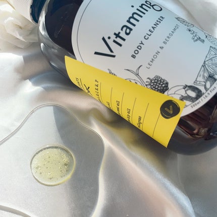 リフレッシングボディソープ(レモン&ベルガモットの香り)/Vitaming/ボディソープを使ったクチコミ(9枚目)