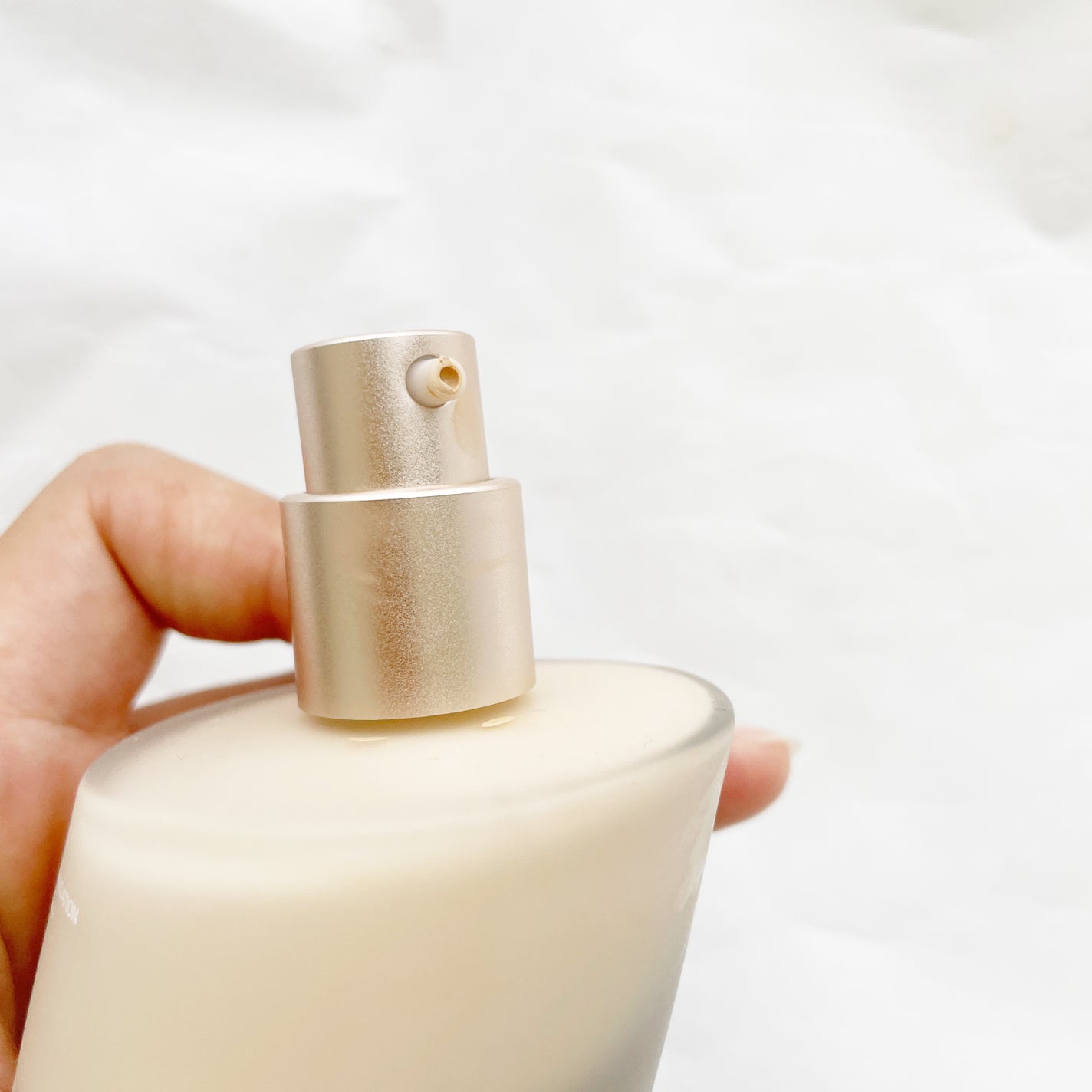 セカンドスキンファンデーション/hince/リキッドファンデーションを使ったクチコミ(3枚目)