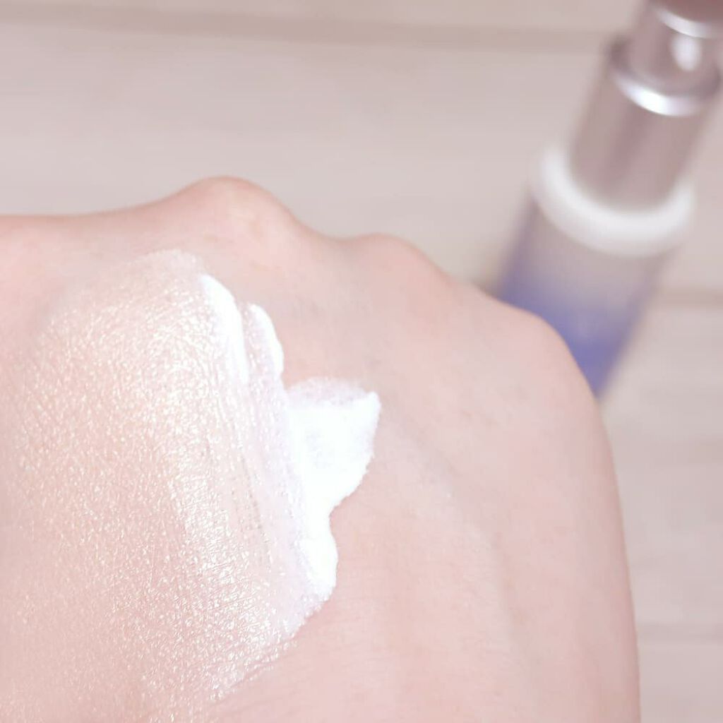 カラーチェンジファンデーション/QUEI/クリーム・エマルジョンファンデーションを使ったクチコミ(2枚目)