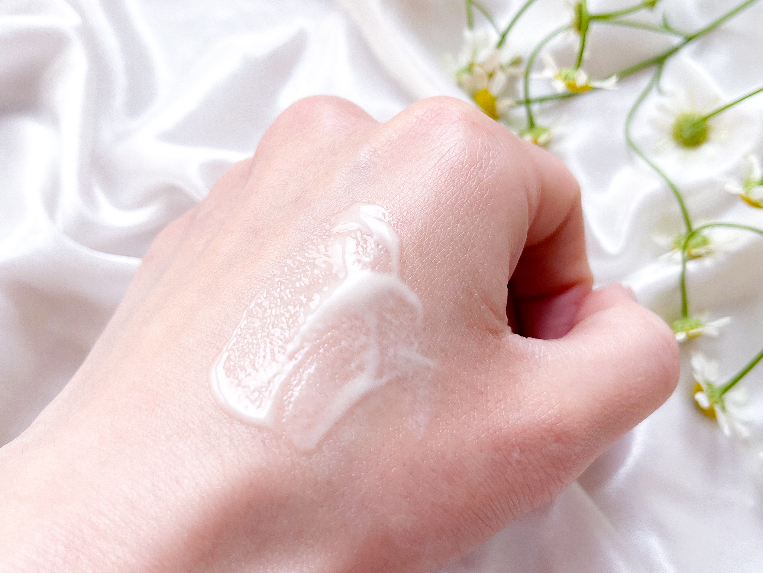 ニベアUV ディープ プロテクト＆ケア ジェル/ニベア/日焼け止めジェルを使ったクチコミ（3枚目）