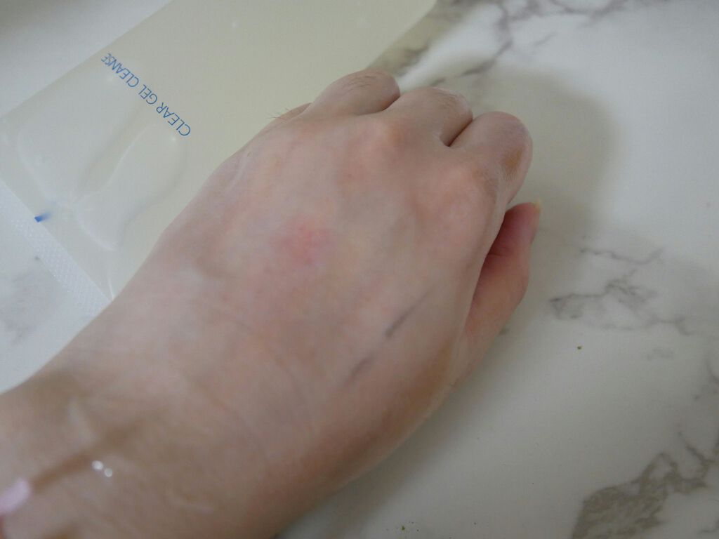 クリアゲルクレンズ/Ｆleuri(フルリ)/クレンジングジェルを使ったクチコミ（3枚目）