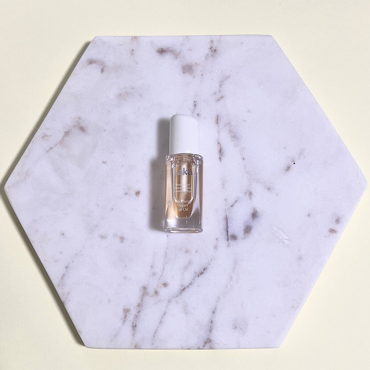 スージングヴィーガンリップオイル/Laka/リップオイルを使ったクチコミ（1枚目）