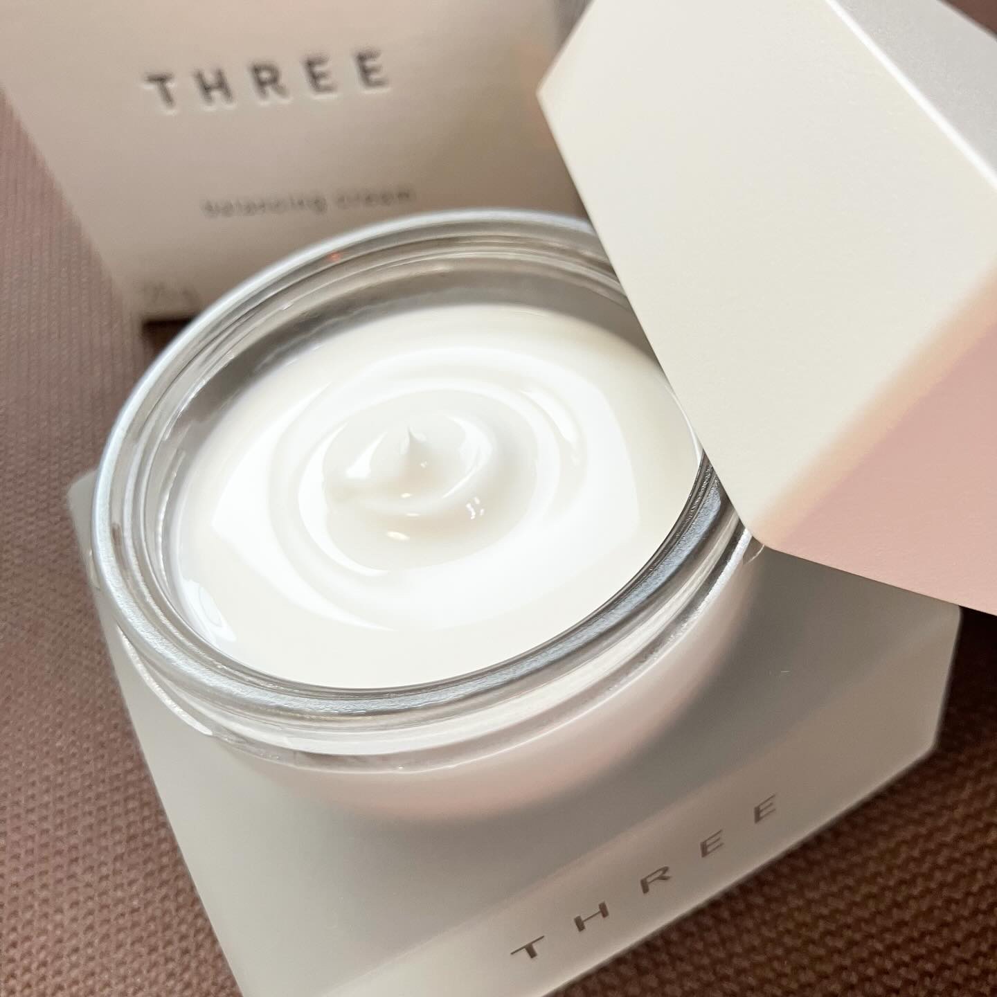 試してみた】THREE バランシング クリーム Rの効果・肌質別の口コミ