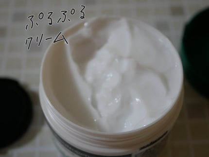 ニュートロジーナ®ノルウェー フォーミュラ インテンスリペア CICA 高保湿クリーム/Neutrogena/フェイスクリームを使ったクチコミ(2枚目)
