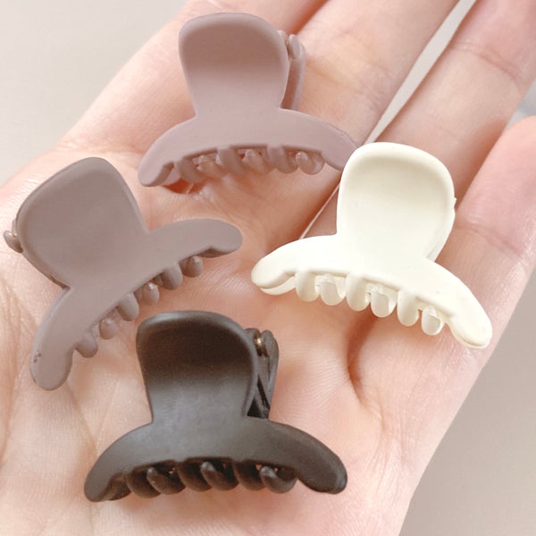 バンスクリップ/DAISO/ヘアアクセサリー by 𝐛𝐨𝐧𝐨