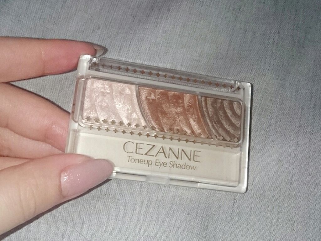 トーンアップアイシャドウ/CEZANNE/アイシャドウパレットを使ったクチコミ(1枚目)