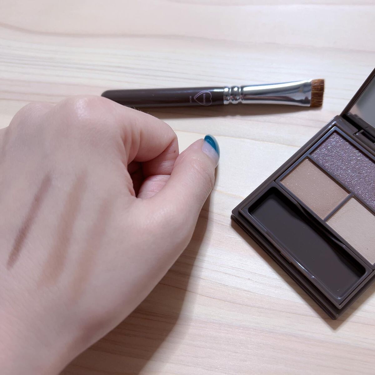 フーミー マルチアイブロウパウダー/WHOMEE/パウダーアイブロウを使ったクチコミ(6枚目)