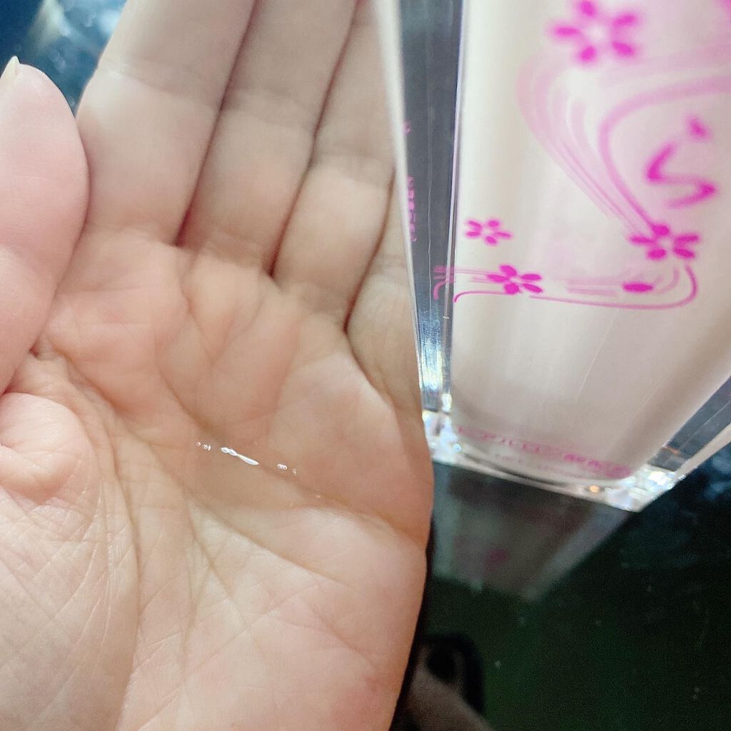 カラリスト☆*°モカママ on LIPS 「sakuraseries保湿の桜肌導入美容液ブースター使ってま..」(4枚目)