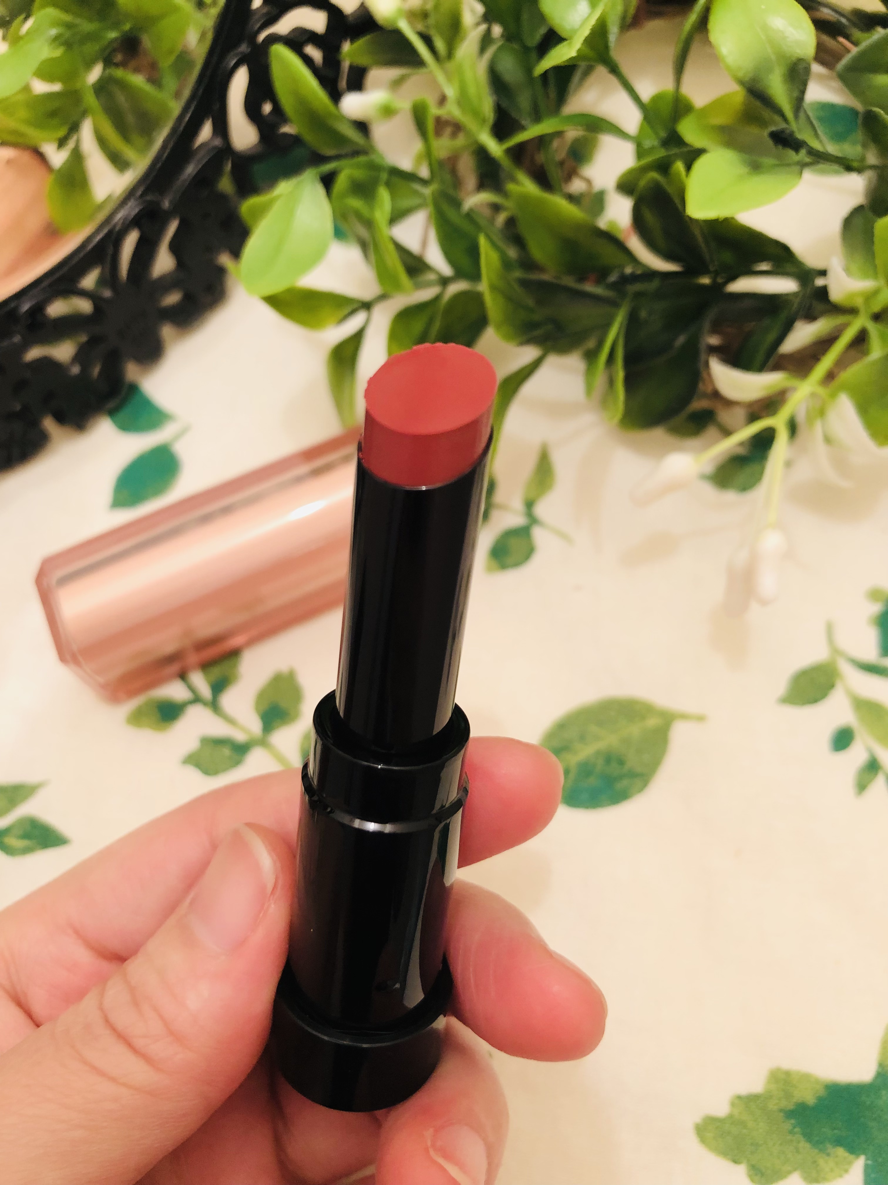 センシュアルヌードグロス/HERA/リップグロスを使ったクチコミ（2枚目）