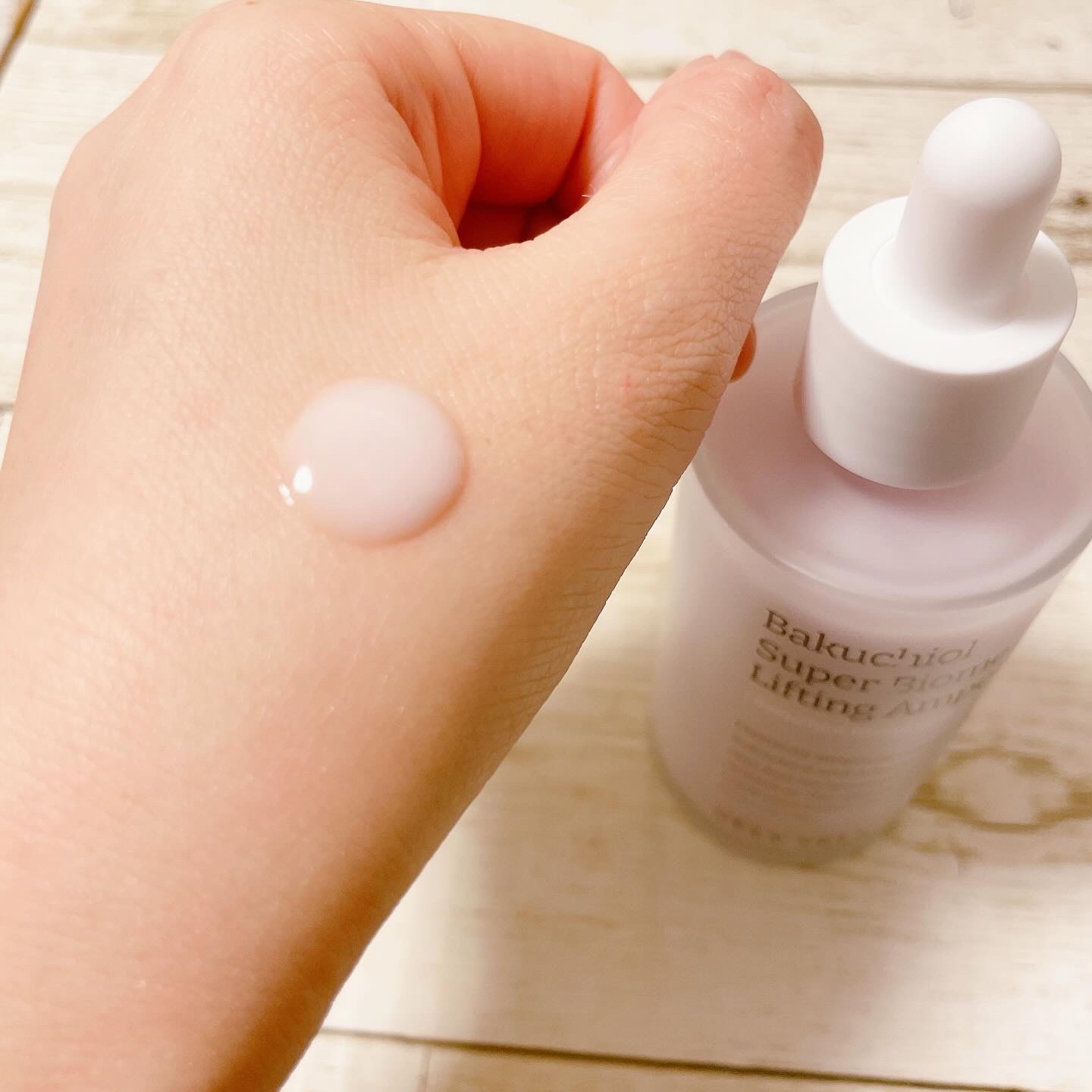 バクチオールスーパーバイオーム リフティングアンプル/VELY VELY/美容液を使ったクチコミ（3枚目）