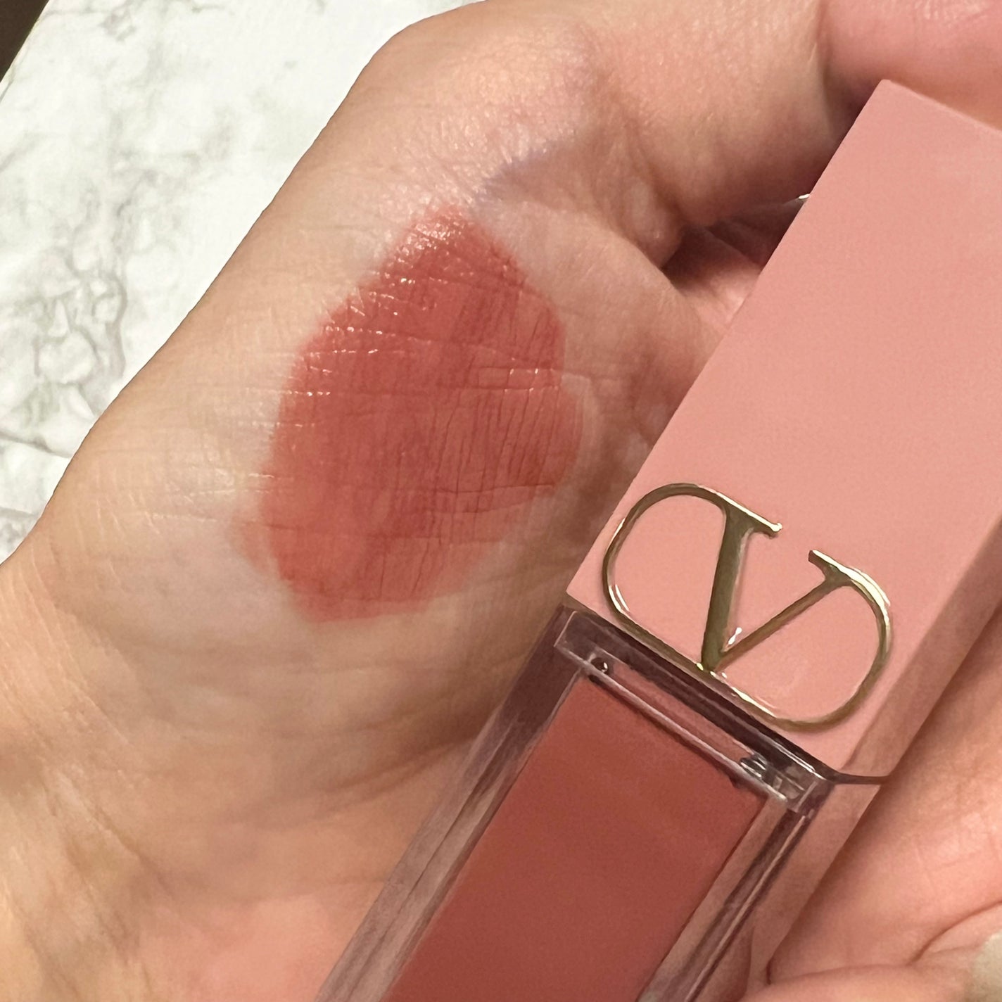 ヴァレンティノ リキロッソ/ヴァレンティノ ビューティ/ジェル・クリームチークを使ったクチコミ(2枚目)