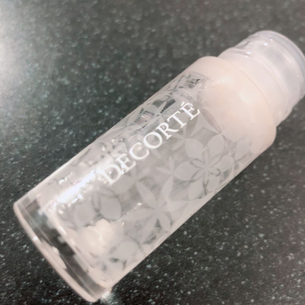 リップ オイル 01 white jasmine/DECORTÉ/リップオイルを使ったクチコミ（2枚目）