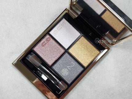 シグニチャー カラー アイズ/SUQQU/アイシャドウパレットを使ったクチコミ(3枚目)