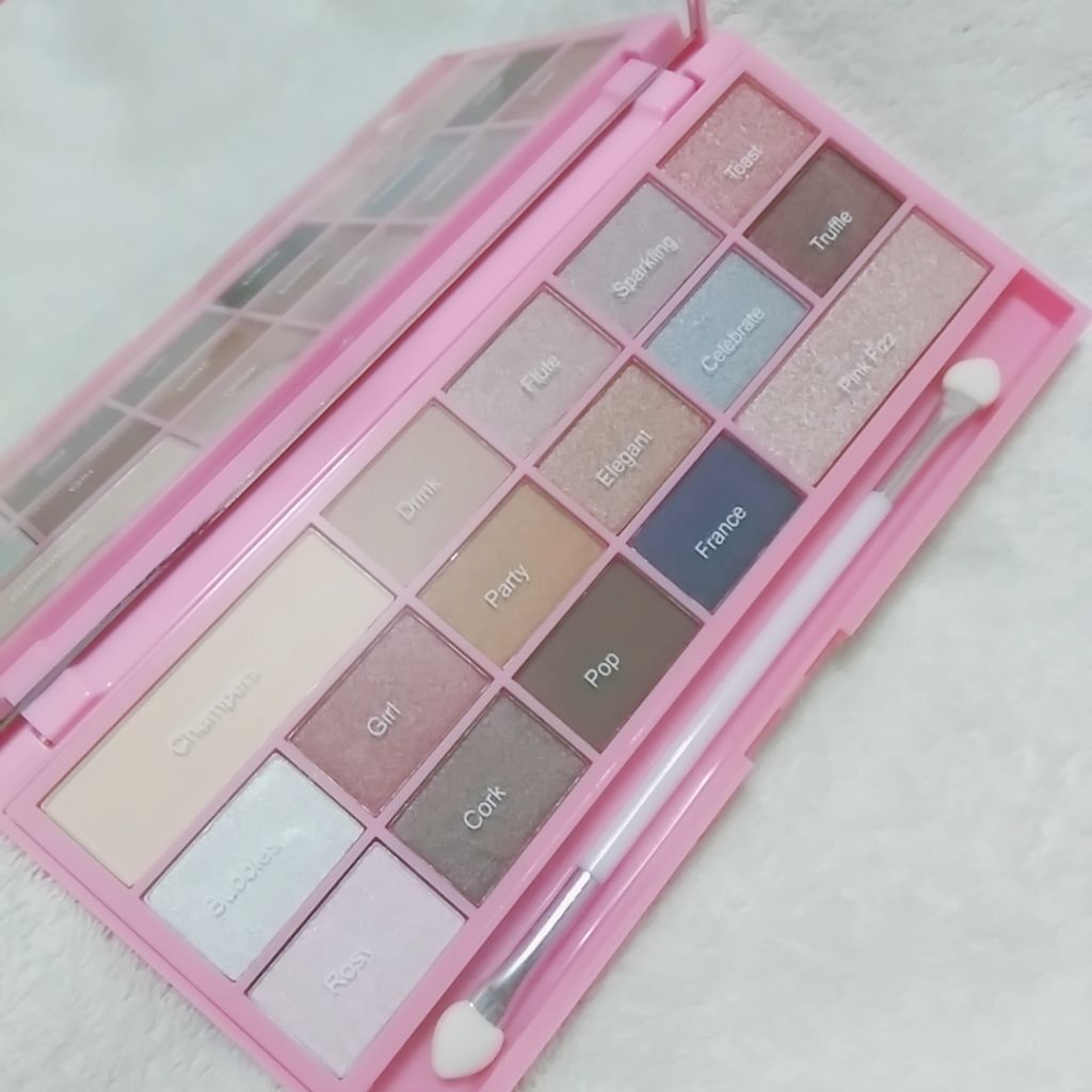 アイラブチョコレート/MAKEUP REVOLUTION/アイシャドウパレットを使ったクチコミ(2枚目)