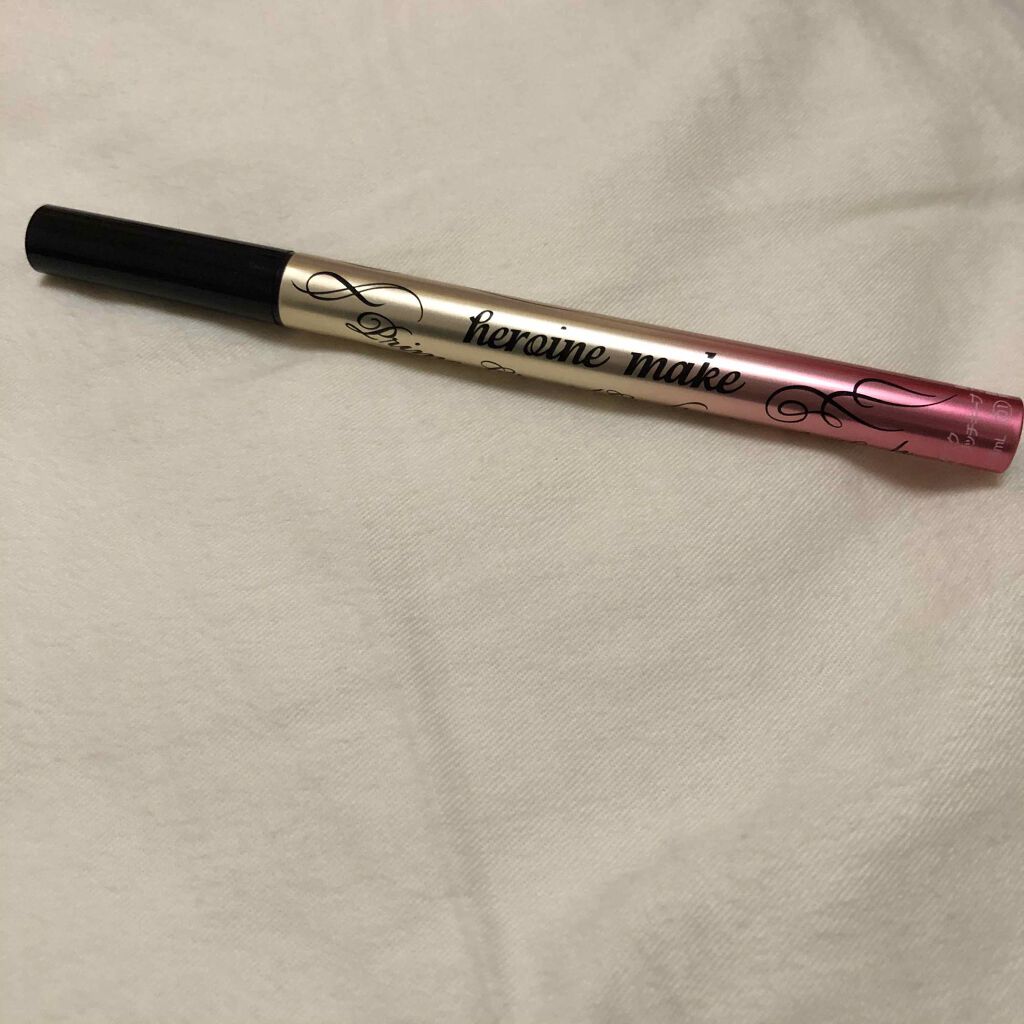 ヒロインメイク  プライムリキッドアイライナー リッチキープ

漆黒ブラック

今までラブライナー一筋でしたがヒロインメイクも大好きなので試して見た° ✧ (*´ `*) ✧ °

描きやすい！滲みにくい！落ちない！
最強でした💮💯🙆